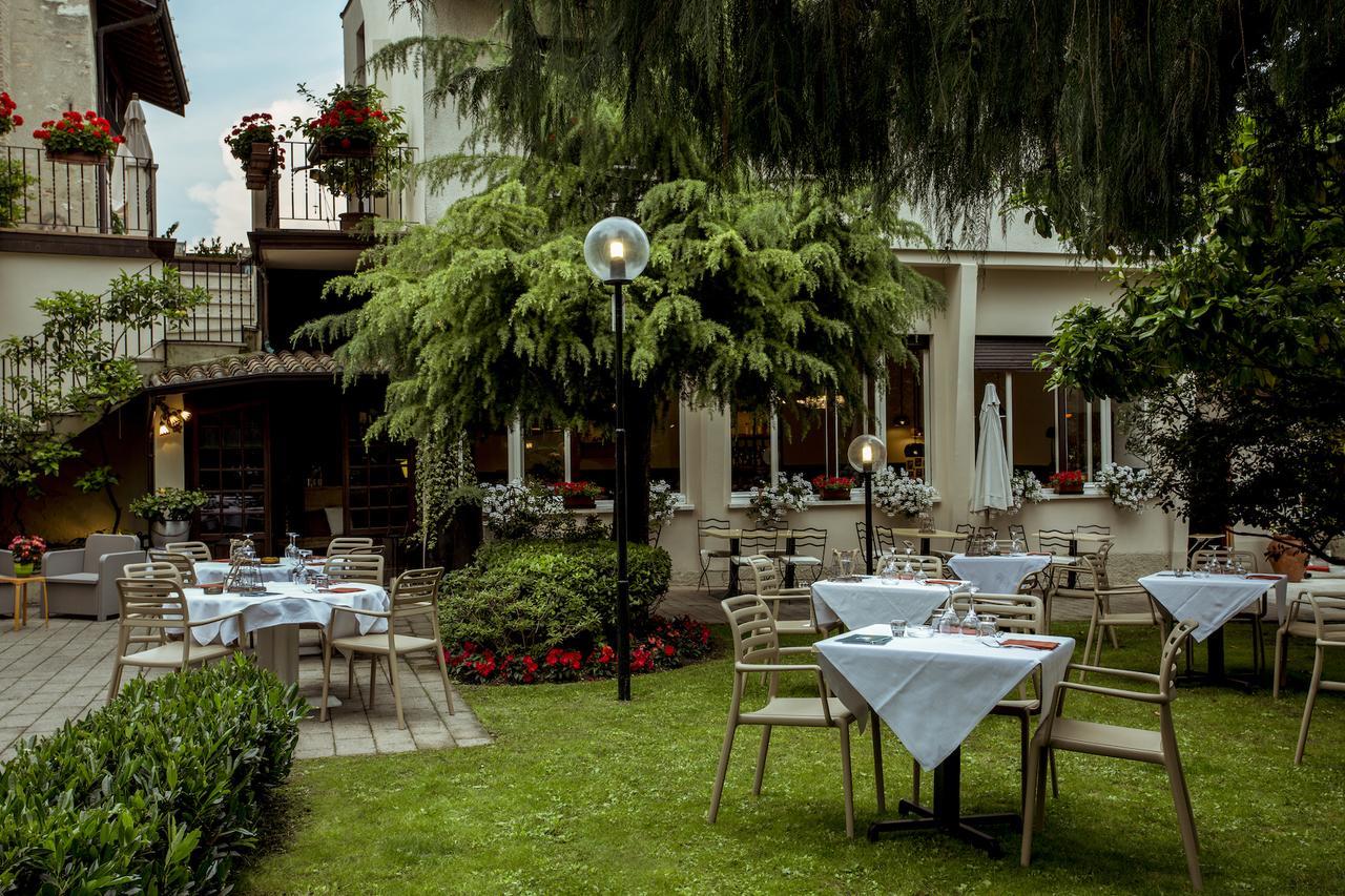 Albergo Locanda Cavallino Toscolano Maderno Exterior photo